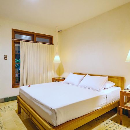 Hotel Tugu Blitar Ngoại thất bức ảnh