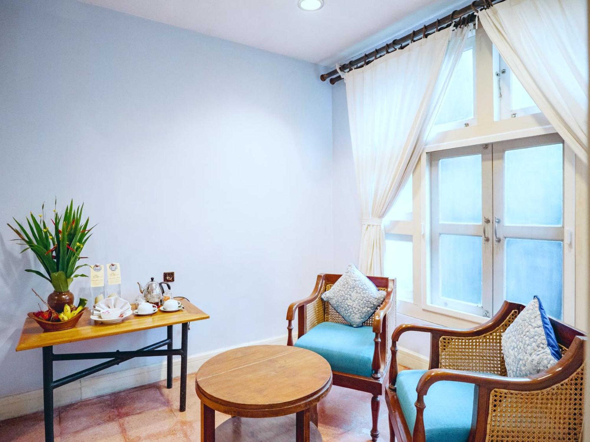 Hotel Tugu Blitar Ngoại thất bức ảnh
