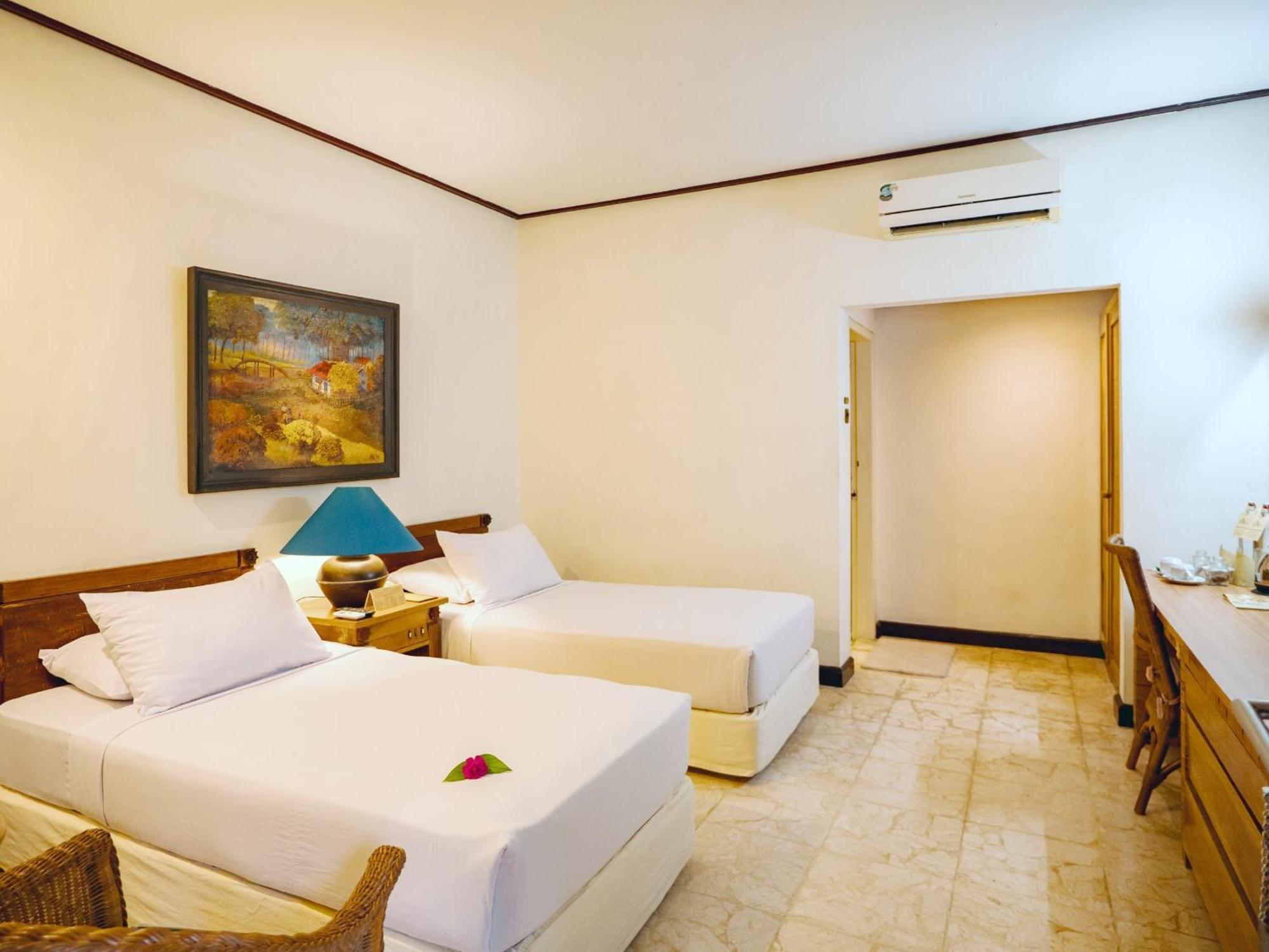 Hotel Tugu Blitar Ngoại thất bức ảnh