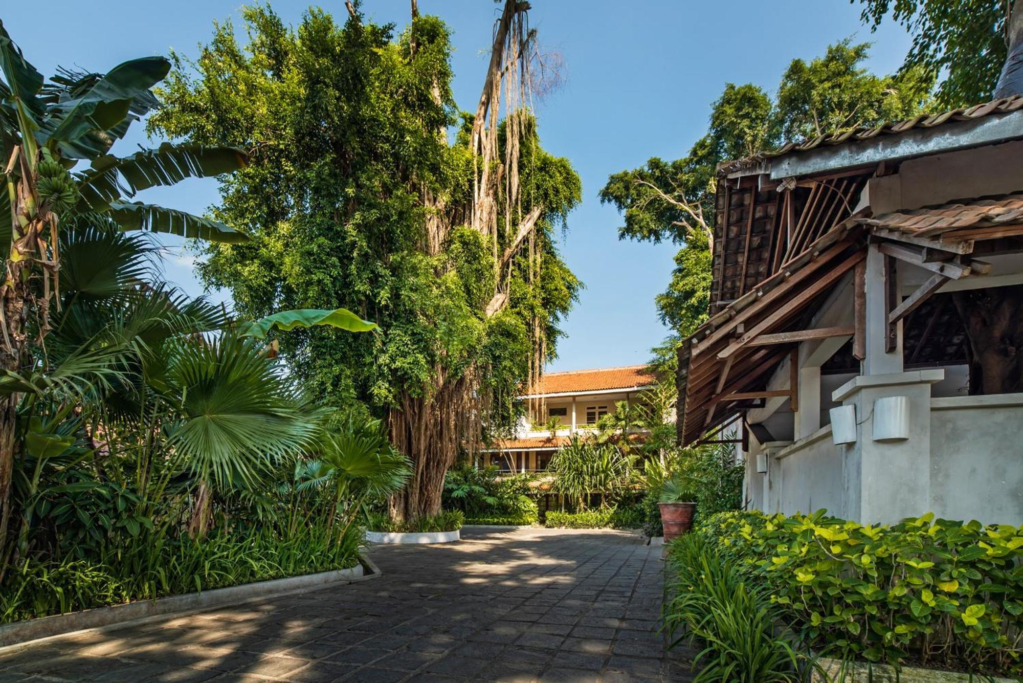 Hotel Tugu Blitar Ngoại thất bức ảnh