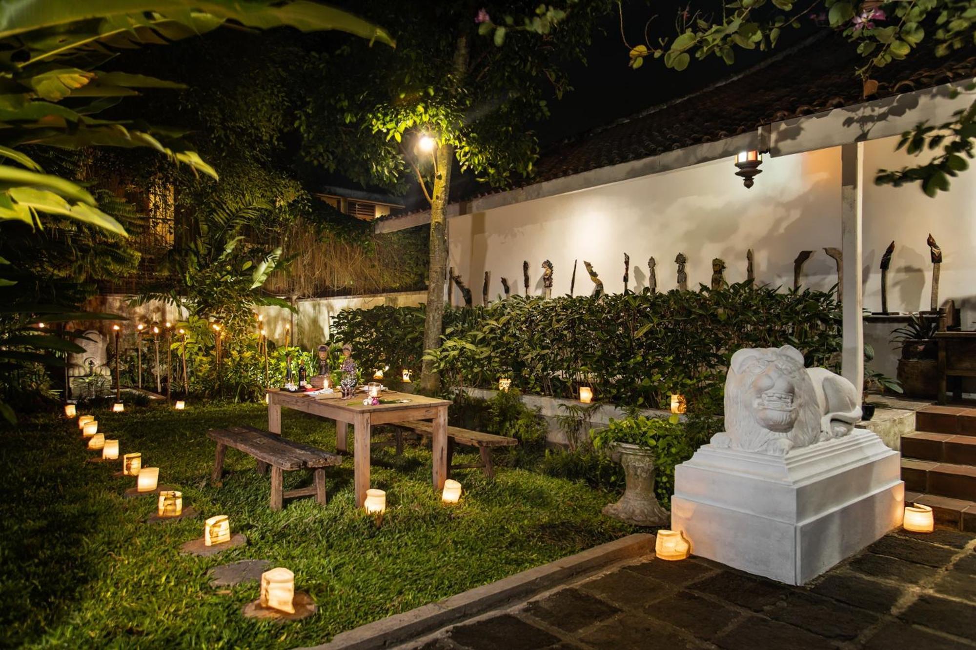 Hotel Tugu Blitar Ngoại thất bức ảnh
